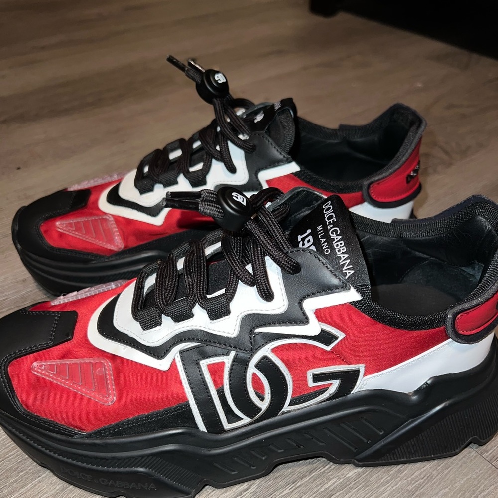 Dolce & Gabanna Daymaster Sneakers - Size 10